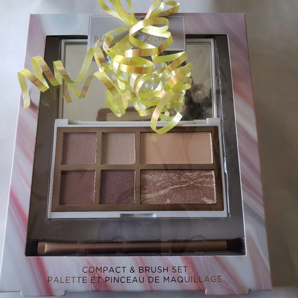Body Collection Compact &Brush Set - Picture 2 of 5